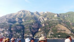 ferry van Positano naar Amalfi