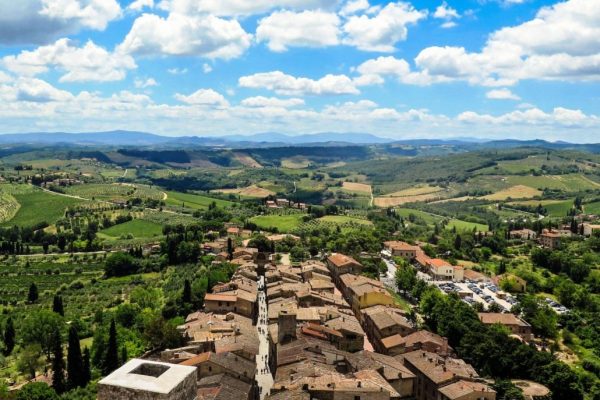Vespa-Tour-Toscane-san-Gimignano-Siena-