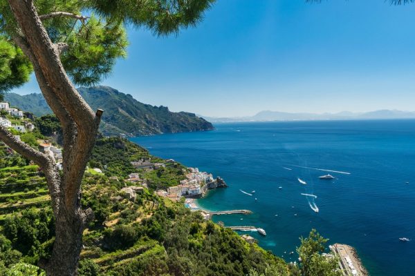 Ravello Uitzich - rondreis Napels Amalfikust