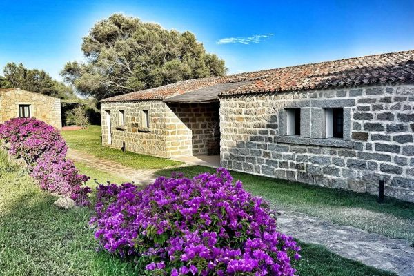 pilastru_sardegna_Stazzu